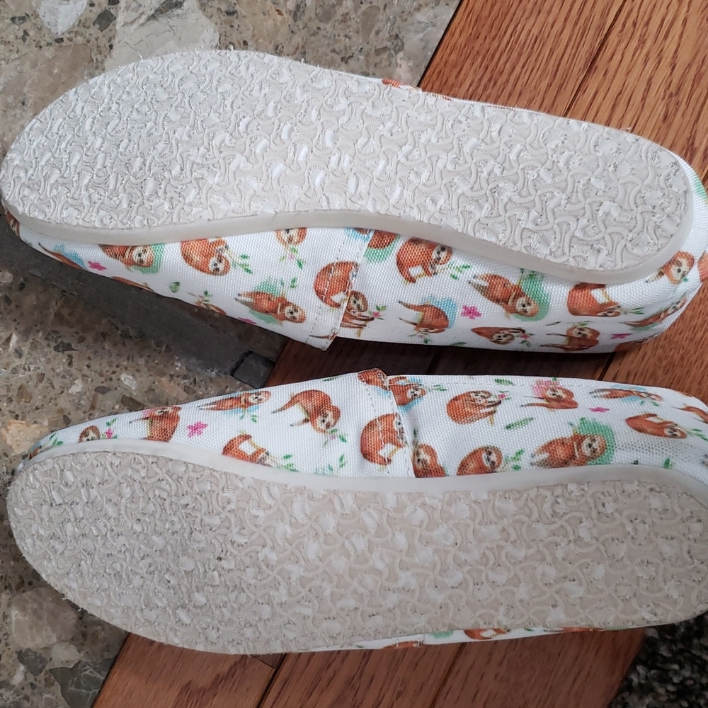 Sloth Print Slip on Canvas Shoes - Picture 3 of 3